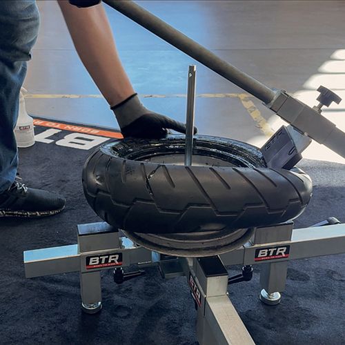 Roller-Reifen selbst wechseln: Die Anleitung