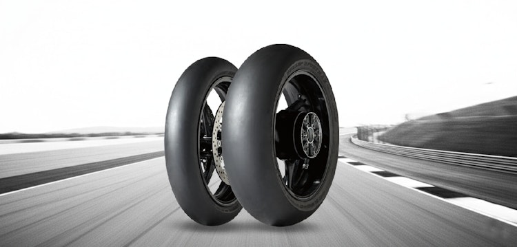 Dunlop D 212 GP Racer Slick 200/55 R 17 Hinten