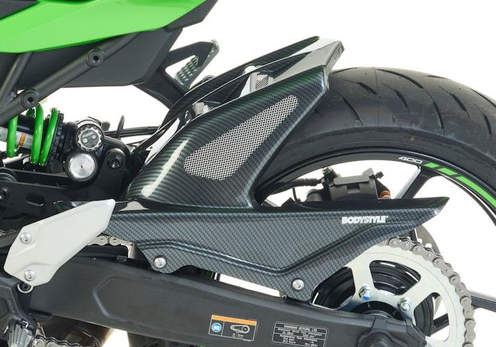 BODYSTYLE Raceline Hinterradabdeckung ABS Kunststoff Carbon Look für KAWASAKI ZX-4R / SE / RR 