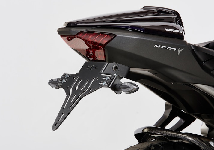 PROTECH V-SHAPE Kennzeichenhalter Alu & Stahl Schwarz für YAMAHA MT-07