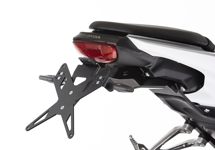 PROTECH Kennzeichenhalterset inkl. Reflektor und Kennzeichenbeleuchtung X-SHAPE - 7210044