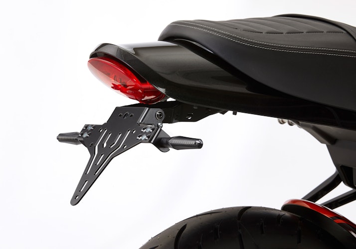PROTECH V-SHAPE Kennzeichenhalter Alu & Stahl Schwarz für KAWASAKI Z900 RS
