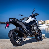 Akrapovič Slip-On Titanium Blackline BMW R1300GS 2023-2024 