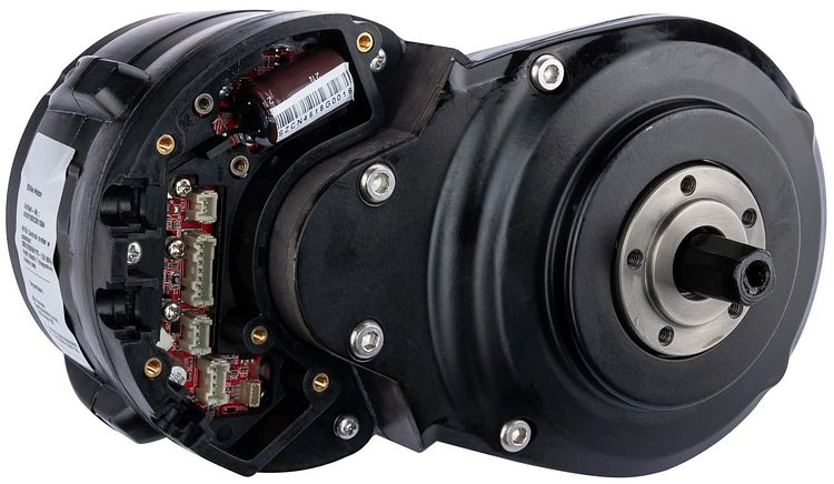 TranzX Motor M16I Integra schwarz