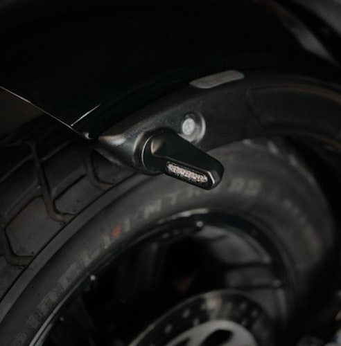 Motoism Blinker "Scout Bobber Spirit" mit Positionslicht