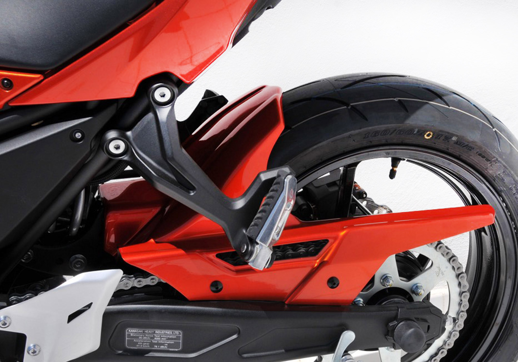 BODYSTYLE Sportsline Hinterradabdeckung ABS Kunststoff grün für KAWASAKI Ninja 650 