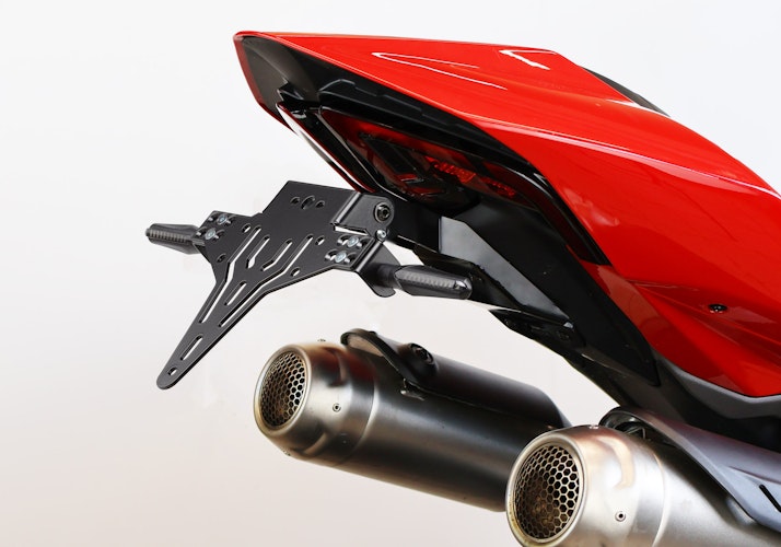 PROTECH V-SHAPE Kennzeichenhalter Alu & Stahl Schwarz für DUCATI Panigale V2/S, Panigale V4/S, Streetfighter V2/S
