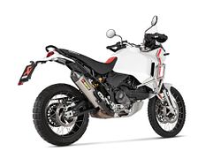 Akrapovič Slip-On Line Titanium Ducati Desert X 2022- 