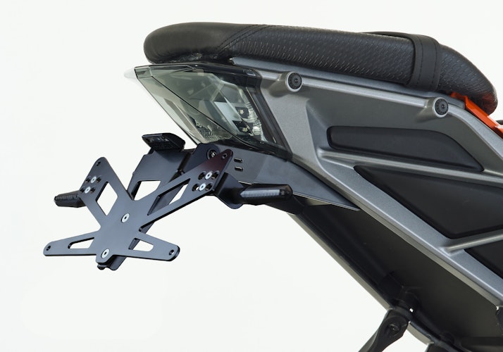 PROTECH Kennzeichenhalterset inkl. Reflektor und Kennzeichenbeleuchtung X-SHAPE 125ccm - 7240007