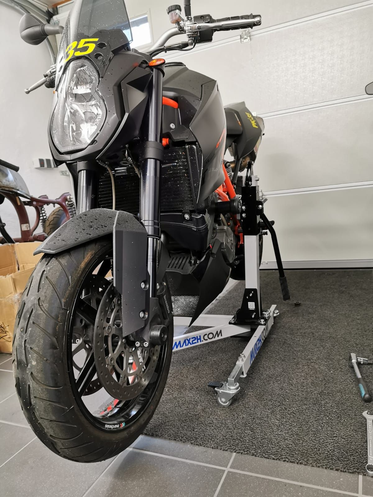Zentralständer Für KTM 990 Supermoto SM/R – Von ConStands, Mit Gewindebolzen, Zum Sicheren Aufbocken Für Service & Reparatur