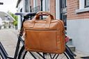 Vorschaubild New Looxs Schultertasche Leather Luko cognac