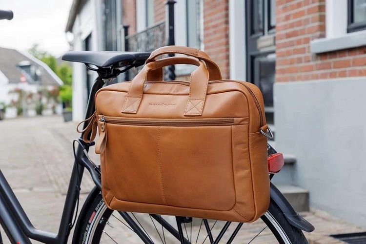 New Looxs Schultertasche Leather Luko cognac