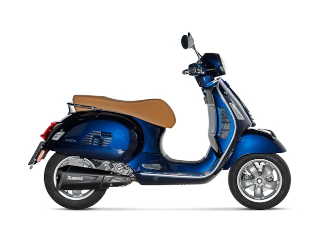 Akrapovič Slip-On Line (SS) Black Vespa GTS300/SEI Giorni/Super 2021-