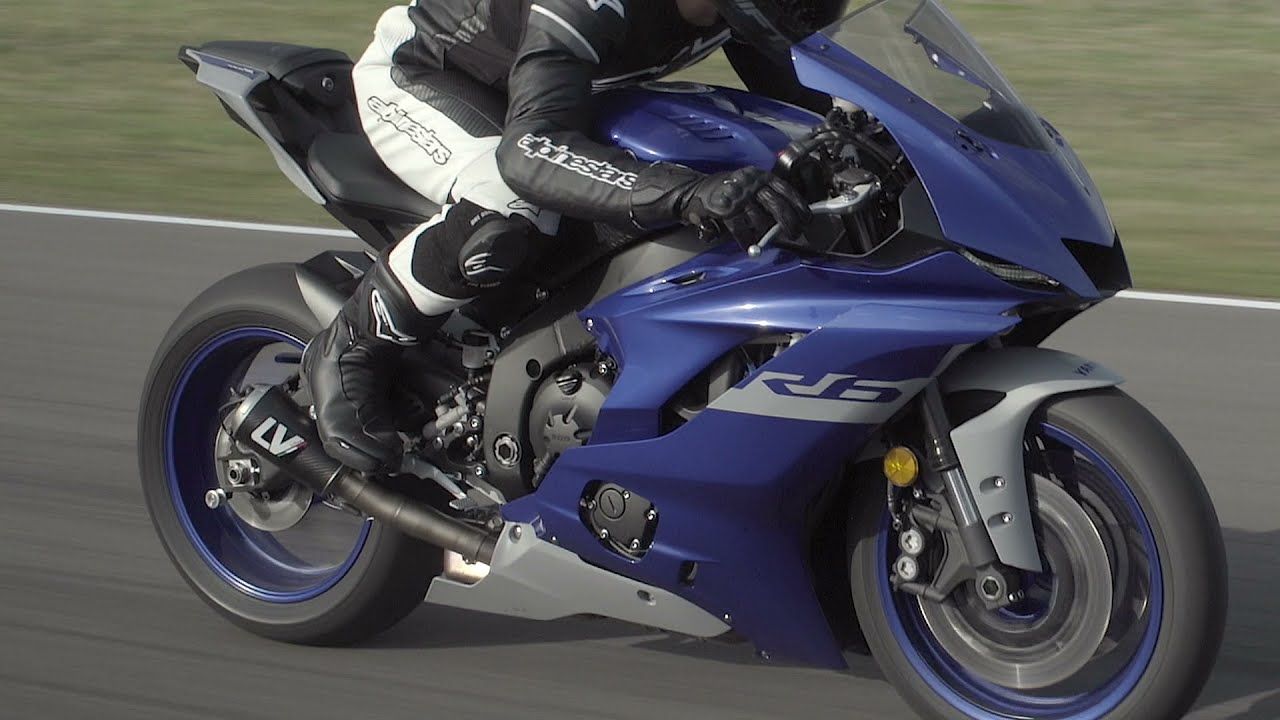 LeoVince SLIP-ON Carbon SBK LV-10 für SUZUKI GSX-S 950/1000/GT
