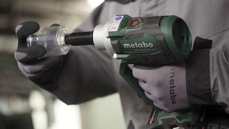 Metabo Akku-Blindnietpistole NP 18 LTX BL 5.0 Metabo Akku-Blindnietpistole NP 18 LTX BL 5.0